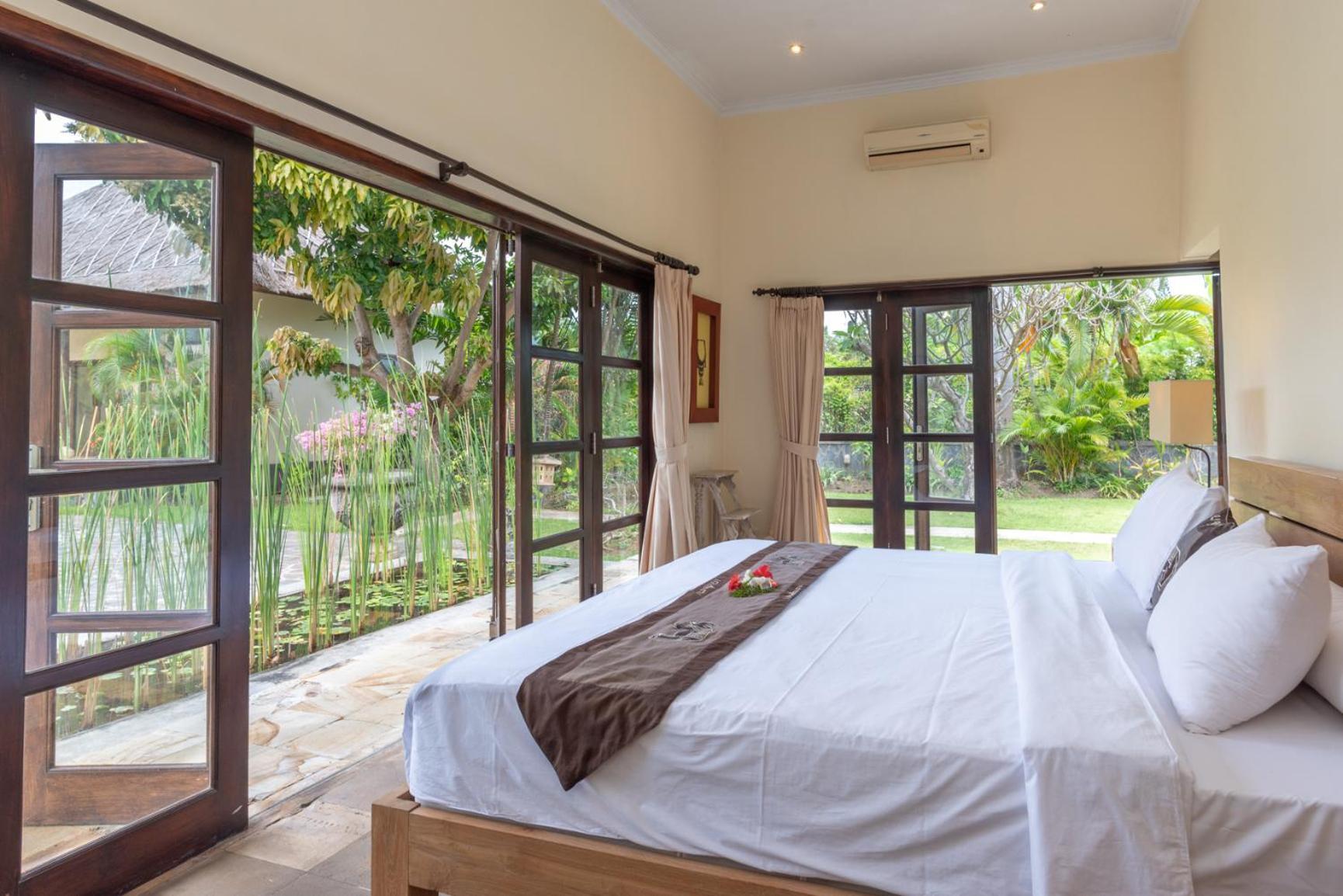 Villa Lotus Dencarik Buleleng  ภายนอก รูปภาพ