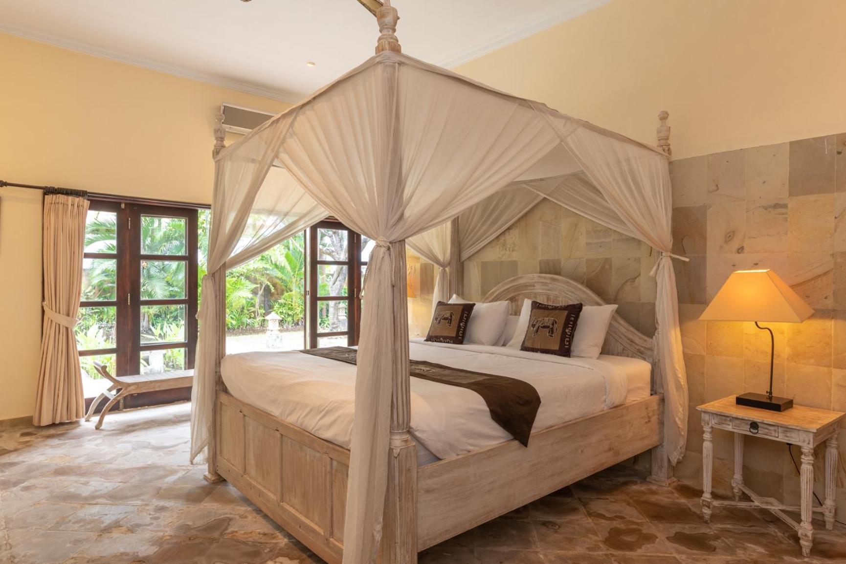Villa Lotus Dencarik Buleleng  ภายนอก รูปภาพ
